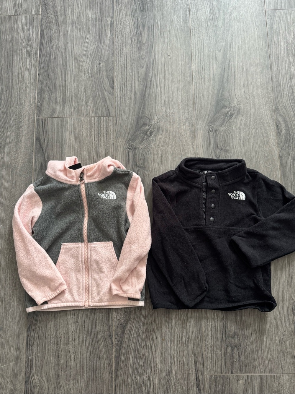 The North Face Kids Pink & Gray Zip Fleece Jacket + Black Snap Pullover (2-Pack)